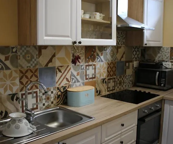 Nola Apartman *