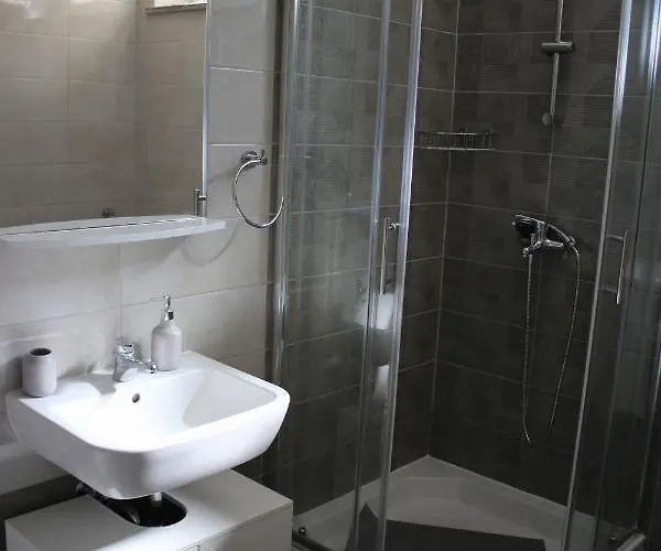 Apartman Nola Porozina
